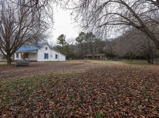 8338 Sandy Hook Rd, Mount Pleasant, TN 38474