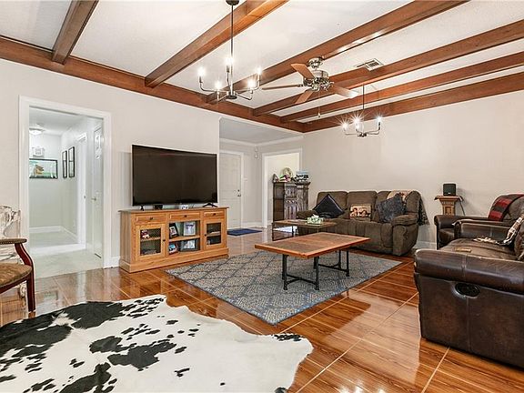 5th image of 4516 Lefkoe St