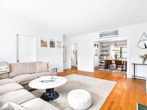 1448 Boston Post Road #3E, Larchmont, NY 10538