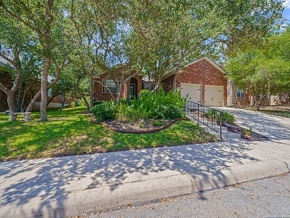 5th image of 13911 BENT RIDGE DR