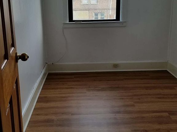 4th image of 3345 Ashville St