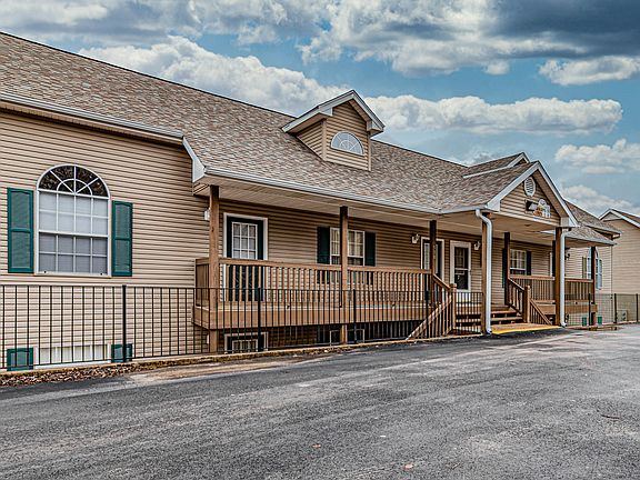 4th image of 350 Abby Ln #7