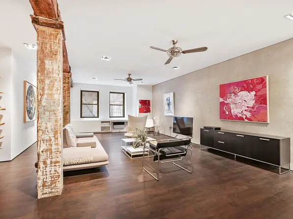 250 W 27th St APT 3A, Manhattan, NY 10001