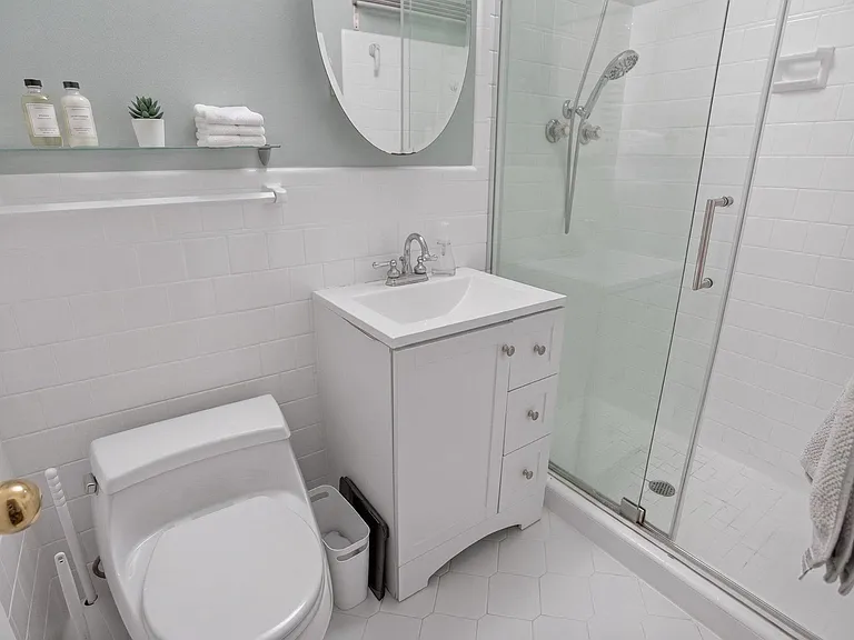 5703 Cromwell Dr — Photo 21