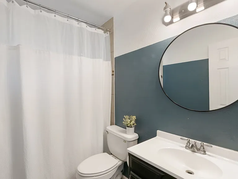 141 Sherri Dr — Photo 22