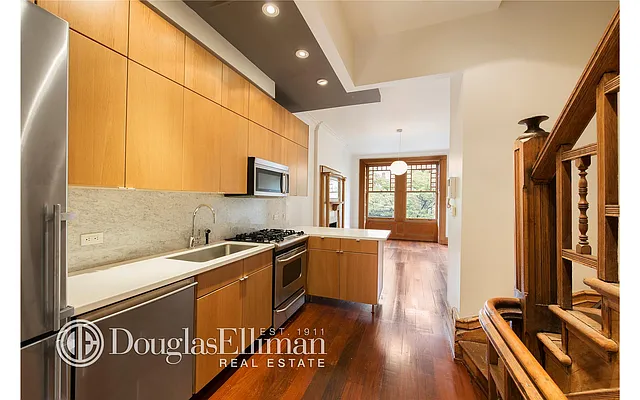 Rented by Douglas Elliman | media 6