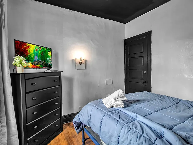 134 E Delavan Ave #1 — Photo 11