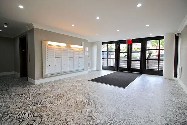 Rented by Zjama Realty Corp | media 21