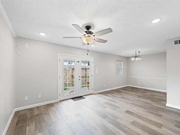 14256 Misty Meadow Ln — Photo 7