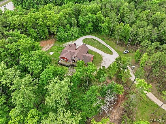 3rd image of 18418 Circle B Rd