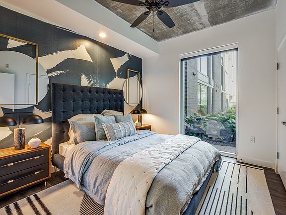 3rd image of 3815 Eastside St #6022