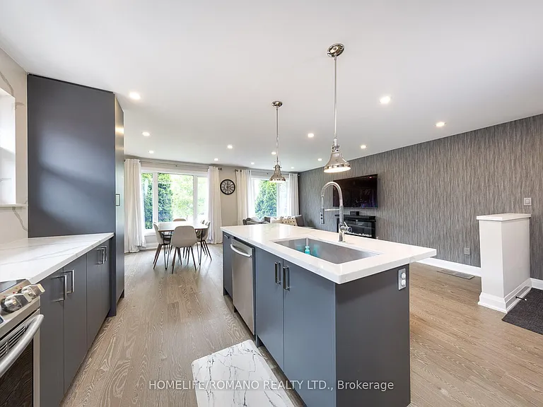 42 Sellmar Rd — Photo 11