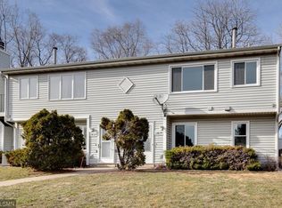 1415 Farrington St #B, Saint Paul, MN 55117