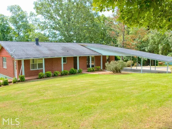 38 Bagwell Rd, Carrollton, GA 30117