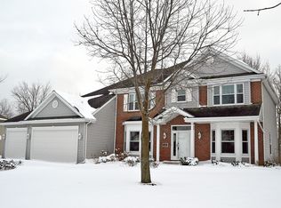 1461 Skylark Ln, Green Bay, WI 54313