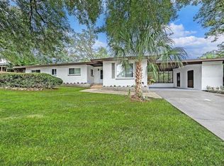 215 Druid Hills Rd, Temple Terrace, FL 33617