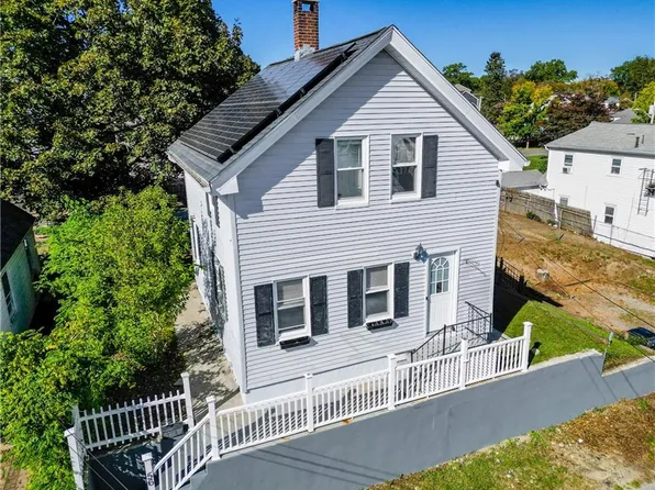 56 Clematis St, Providence, RI 02908