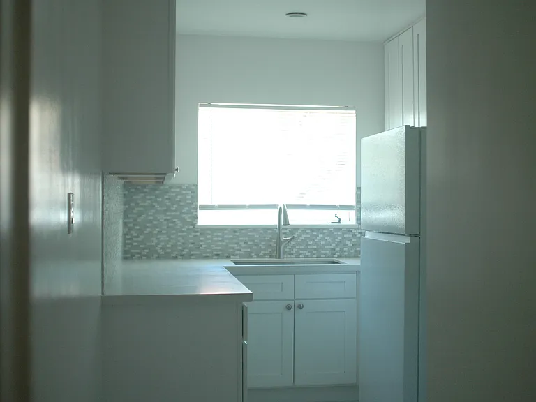 1203 S La Cienega Blvd #A — Photo 7