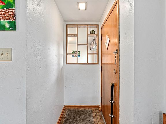5th image of 3195 Pinecrest Ct
