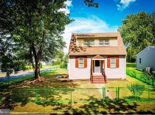 2191 Dunksferry Rd, Bensalem, PA 19020