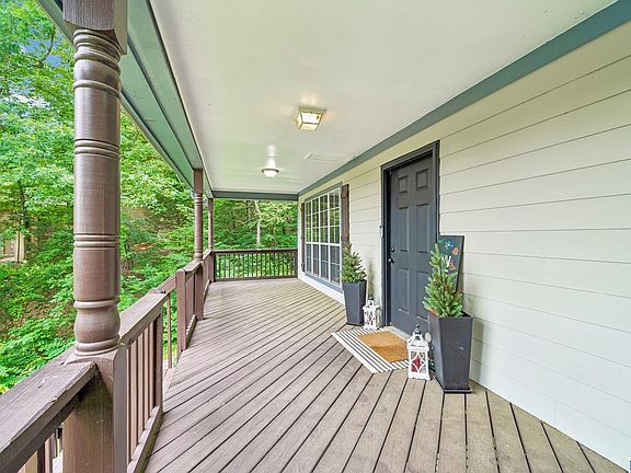 5th image of 1025 Ryecroft Cir