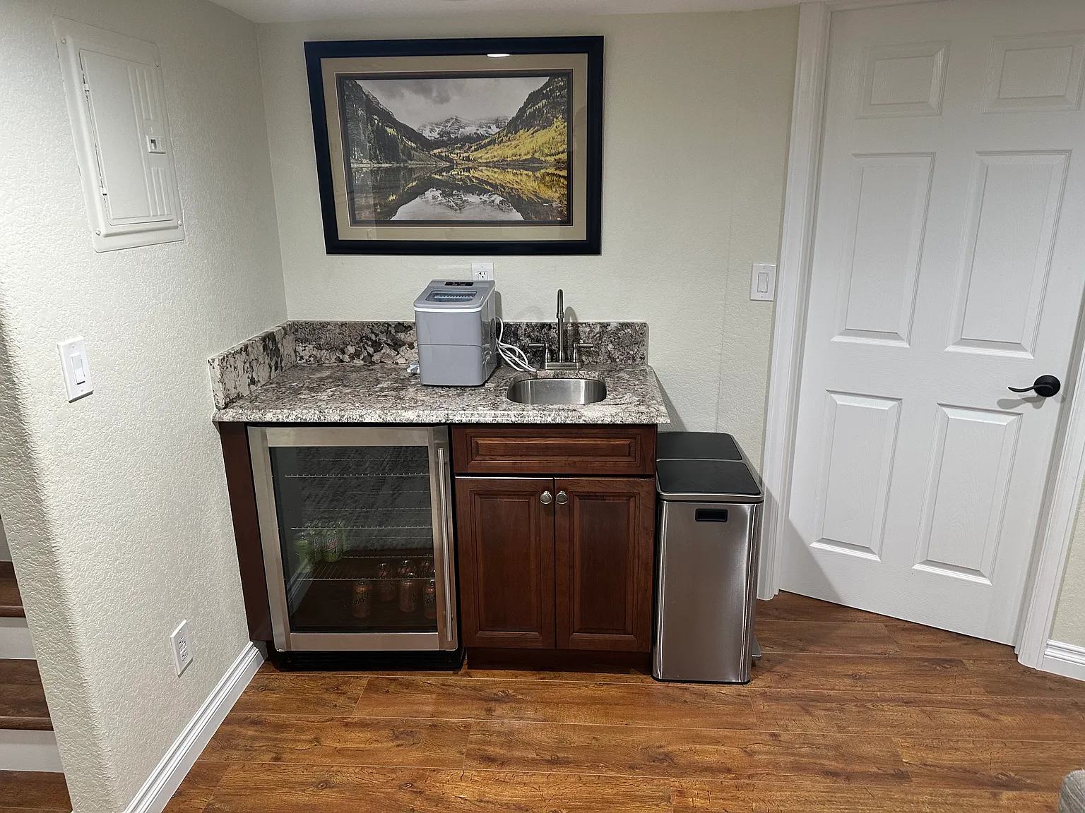 4 bed, 3121 sqft, $1,200 — Photo 4