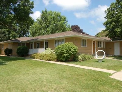 207 S 10th Ave E, Lake Mills, IA, 50450