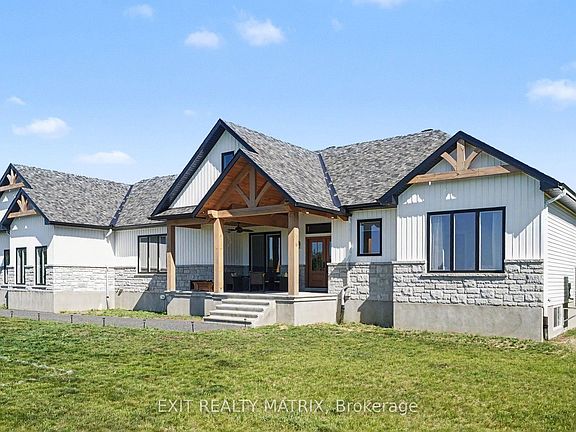 2nd image of 1584 Calypso St