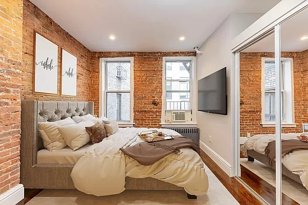 Rented by Douglas Elliman | media 5