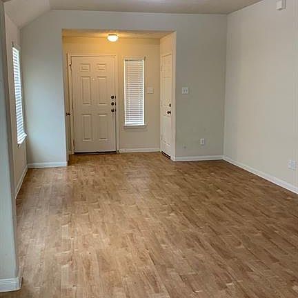 2nd image of 6258 El Oro Dr