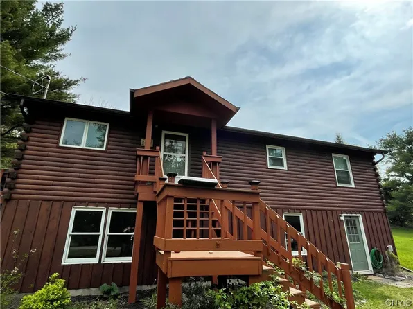 4448 Whitman Rd, Canastota, NY 13032