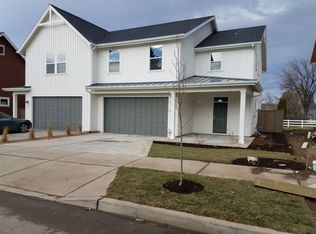 720 NE Isabella Ln, Bend, OR 97701