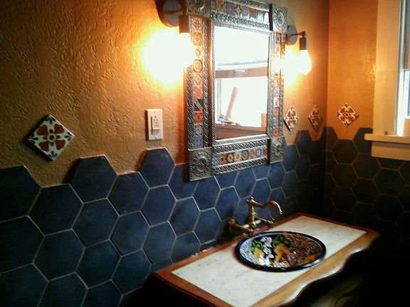 5th image of 518 W 6th Ave