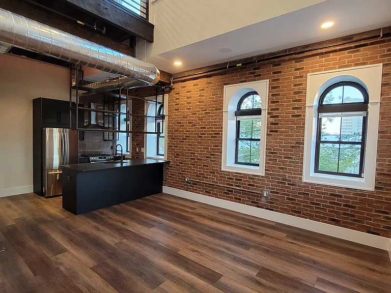 The Lofts at Neilson Crossings - 145 Neilson St. — Photo 27