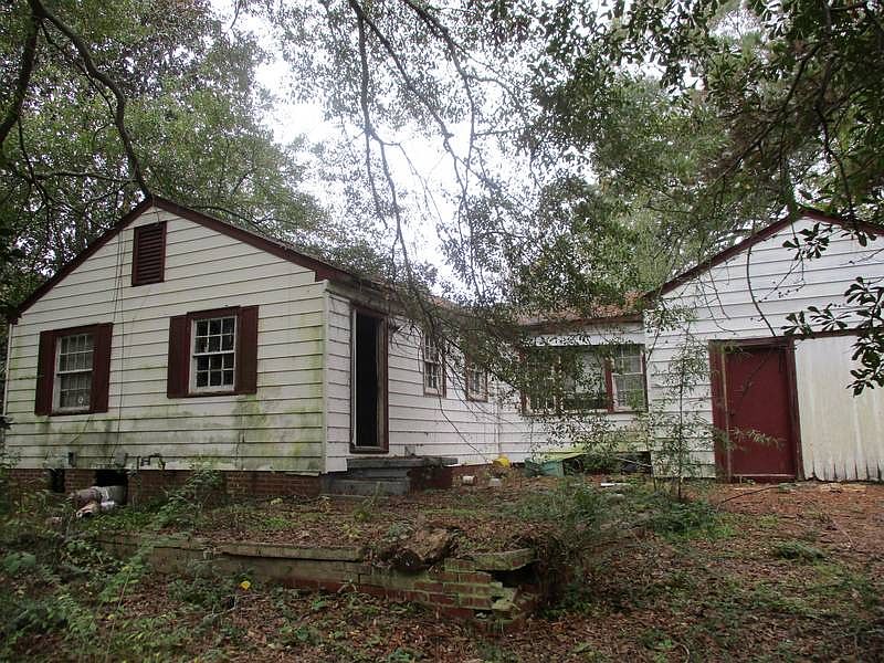 1st image of 442 Arbor Hill Dr