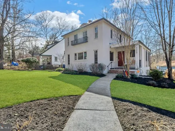 2300 Crest Rd, Baltimore, MD 21209