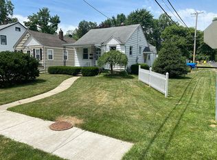 5859 Adelaide Dr, Toledo, OH