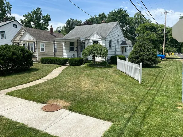 5859 Adelaide Dr, Toledo, OH 43613