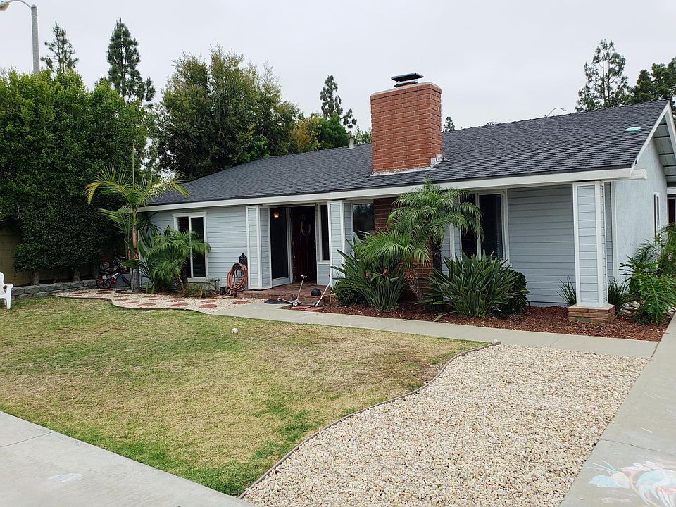 Front yard with additional private parking