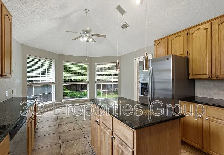 2109 Gisbourne Dr — Photo 18
