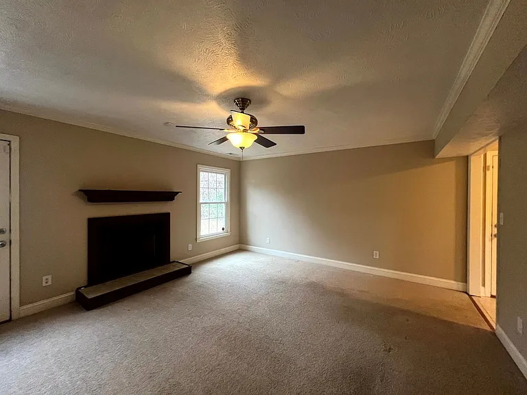 1233 Wilderness Dr — Photo 8