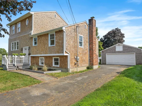 9 Clinton Street, Fairfield, CT 06824