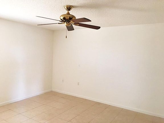 2nd image of 2784 Bluestone Dr