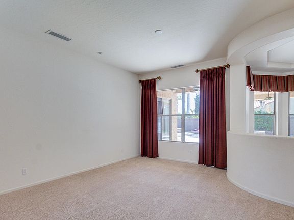 5th image of 269 W Kingbird Dr