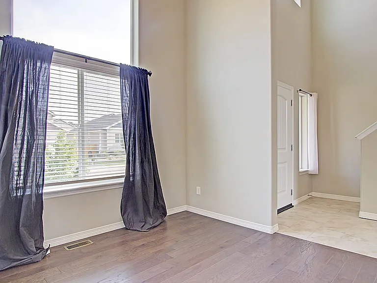 10801 Saco Dr — Photo 3