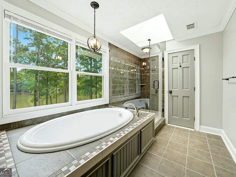 250 Aspen Way — Photo 43