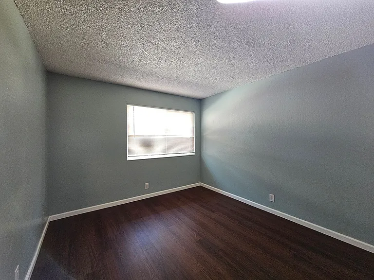 424 Corcoran Ave #3 — Photo 14
