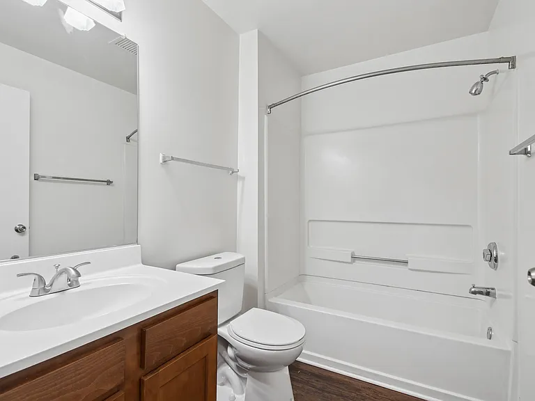 Stonegate Apartments — Photo 22