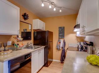 1300 Eagle Ridge Dr S APT C1020, Renton, WA 98055