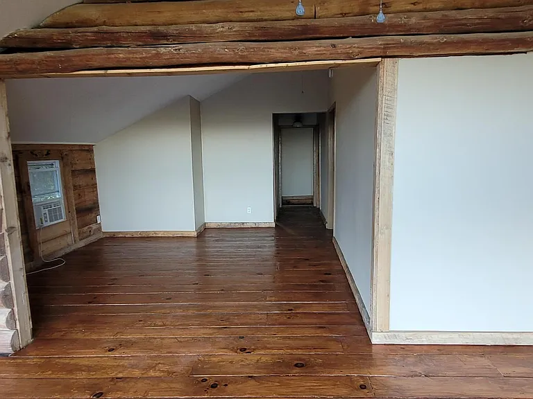 185 Pumpkin Hollow Rd — Photo 10